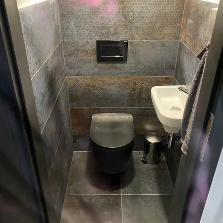 Villa S Wellness A Wallboxem